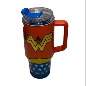 WONDER WOMAN Travel Tumbler Mug 32 Oz Limited Edition New